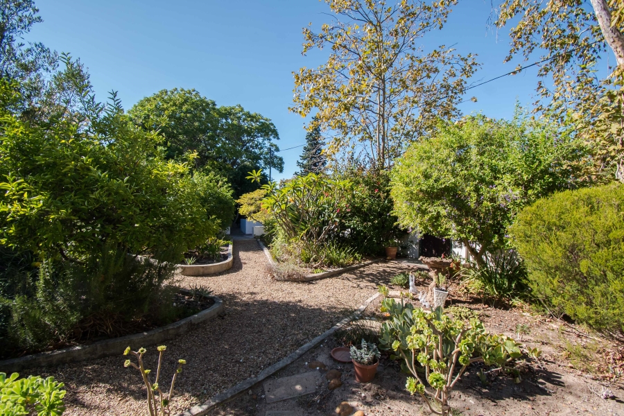 4 Bedroom Property for Sale in Roundhay Western Cape